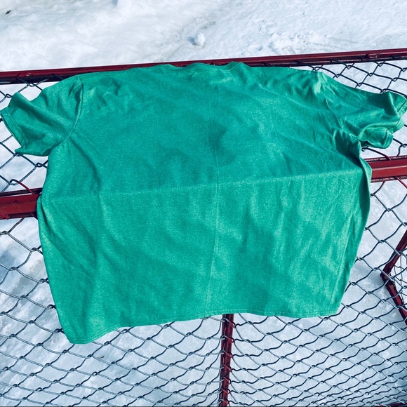 Yoda Holiday Tee - Picture 4 of 4